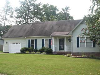 7667 Rockcliff Rd, Fayetteville, NC 28314-5867