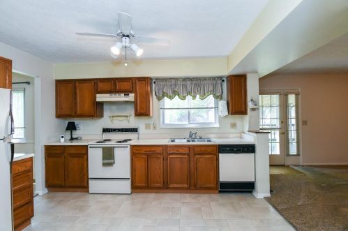 7935 Fld Ertel Rd, Cincinnati OH  45249-8214 exterior