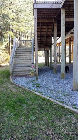 383 Old Beach House Rd, Columbia, NC 27925-9209
