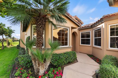 48250 Casita Dr, La Quinta, CA 92253-6305