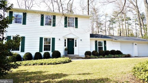 10810 Winter Corn Ln, Herndon, VA 20191-5214