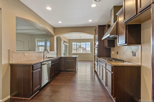 6097 Flanders St, Denver CO  80019-2120 exterior
