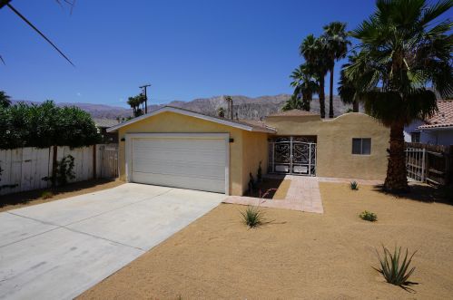 51475 Avenida Mendoza, La Quinta, CA 92253-3053