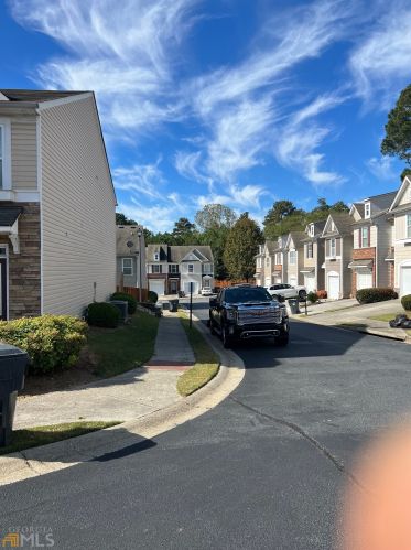 1942 Dilcrest Dr, Duluth, GA 30096-8975