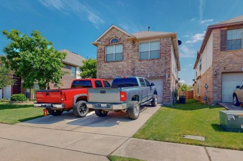 6345 Mystic Falls Dr, Fort Worth, TX 76179-4704