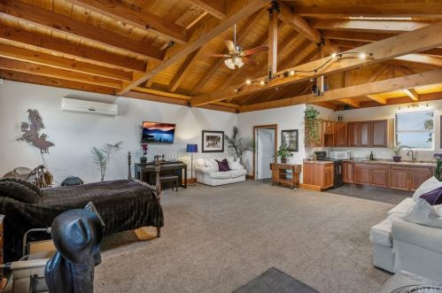 1559 Heather Ln, Riverside CA exterior