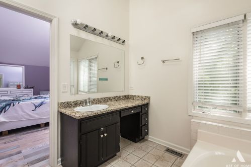 833 Bonnie Brae Ln, Lemont IL  60440-1129 exterior