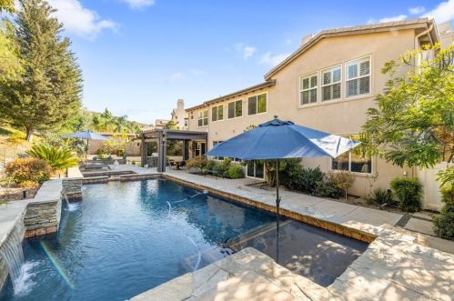 3476 Deep Waters Ct, Simi Valley CA  93065-0587 exterior