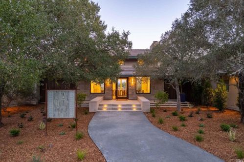 1250 Partrick Rd, Fairfield CA  94558-9703 exterior