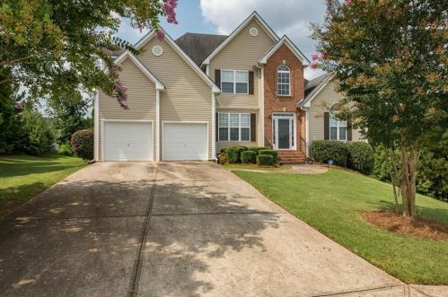 40 Parc Ln, Porterdale, GA 30016-1296