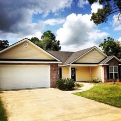 108 Wyoming St, Adel, GA 31620-5213