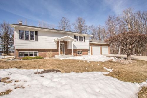 4577 Lake Mary Rd, Alex, MN 56308-9429