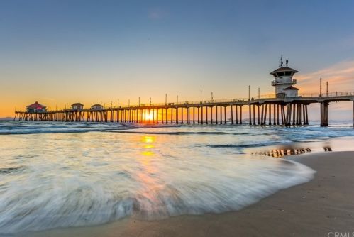 1900 Pacific Coast Hwy, Huntington Beach CA  92648-3901 exterior