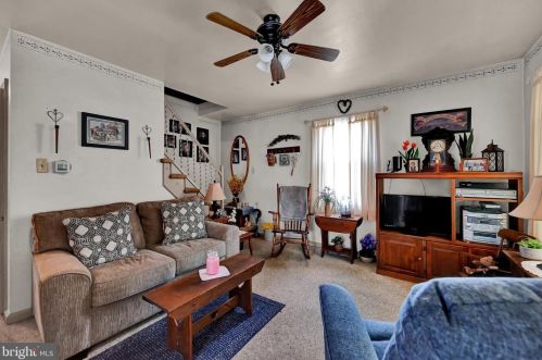 934 Walnut St, Hanover PA 17331-1523 exterior