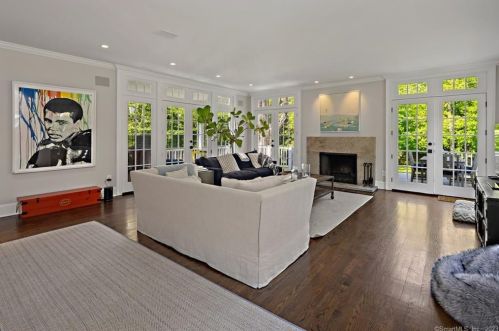 111 Highland Ave, Norwalk CT  06853-1316 exterior
