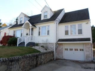 602 Penn Ave, Johnstown PA  15905-2062 exterior