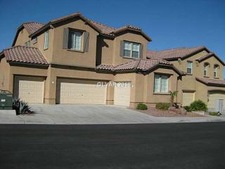 32 Singing Dove Ave, Henderson NV  89002-3341 exterior
