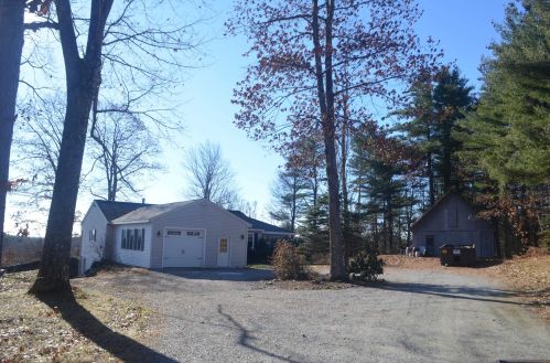 896 Craney Hill Rd, Henniker, NH 03242-4364