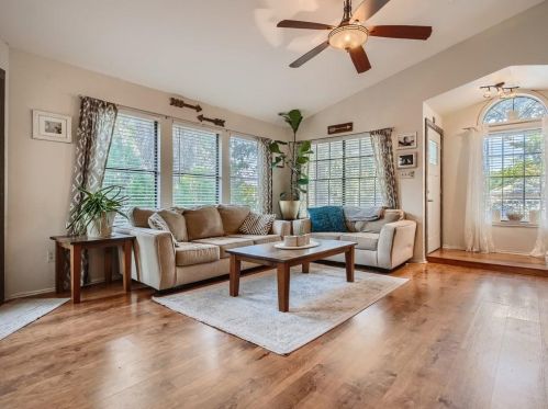 10218 Bilbrook Pl, Austin TX  78748-2308 exterior