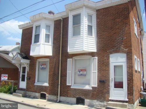 9 Kerrs Ave, Carlisle PA  exterior