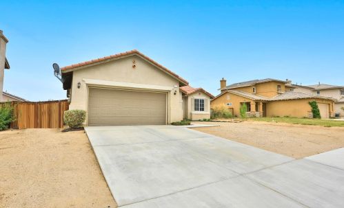 14365 Greta Ct, El Mirage, CA 92301-4299