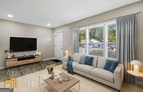 121 Dahlia Ave, Atlanta GA  30314-1207 exterior