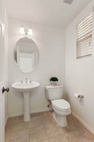 127 Danbrook, Irvine CA  92603-1024 exterior