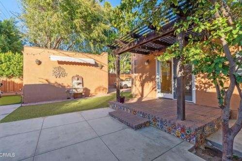 1133 Cordova Ave, Glendale CA  91206-2114 exterior