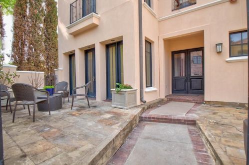 2728 Miro Ct, Fort Worth, TX 76107-3072