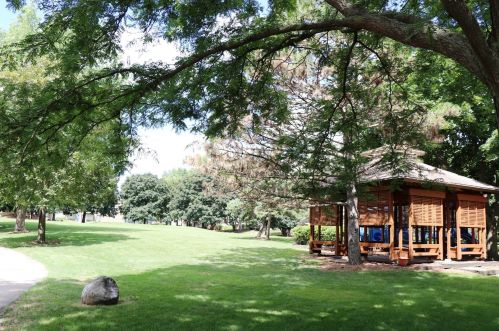 1489 Winslowe Dr, Palatine IL  60074-8557 exterior