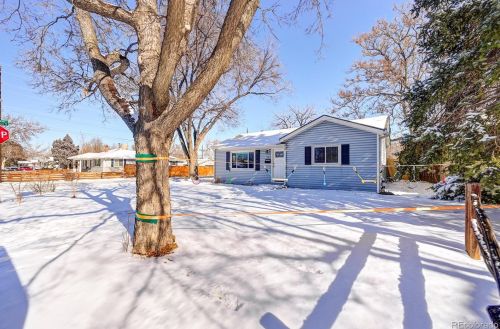 2288 Macon St, Denver, CO 80010-1342