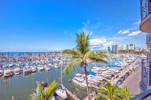 1765 Ala Moana Blvd, Honolulu HI  96815-1435 exterior