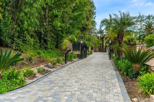 1020 Calle Frondosa, San Dimas, CA 91773-4043
