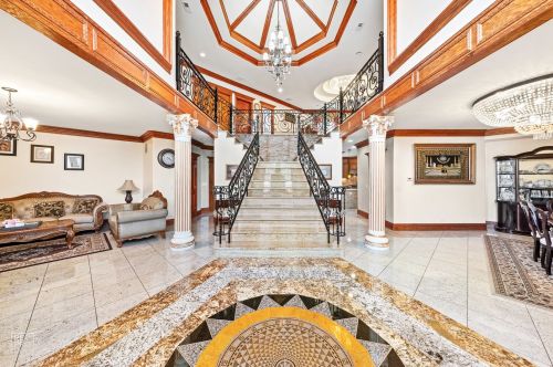 16704 Julie Ann Ln, Orland Park, IL 60467-5651