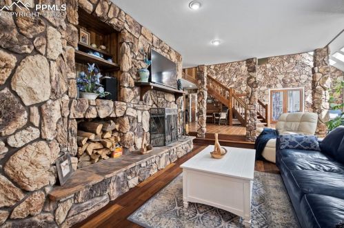 19080 Shadowood Dr, Woodmoor CO 80132-8937 exterior