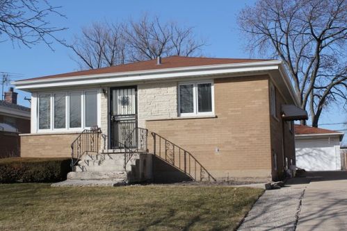 7816 Strong St, Chicago, IL 60706-3226