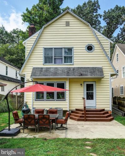 41 Friends Ave, Haddonfield NJ 08033-1500 exterior