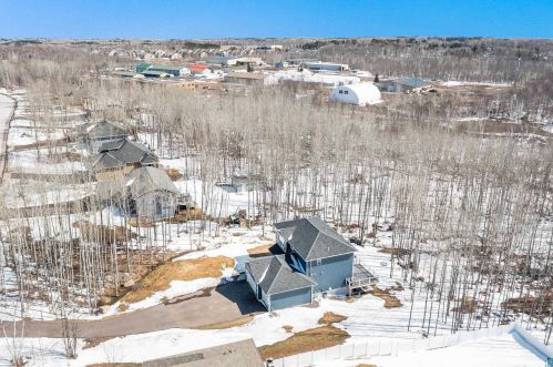 4966 Trails End Dr, Duluth MN  55811-3688 exterior
