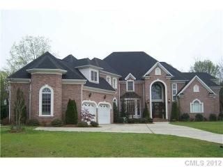 8711 Kentucky Derby Dr, Waxhaw, NC 28173-6592