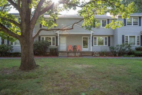 71 Boulder Dr, Londonderry, NH 03053-3789
