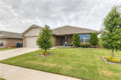 19625 Rondo Dr, Edmond, OK 73012-6556