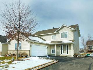 1628 Philipp Way, Prior Lake, MN 55379-3168