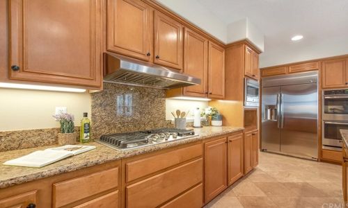 8208 Bailey Way, Anaheim CA  92808-2532 exterior