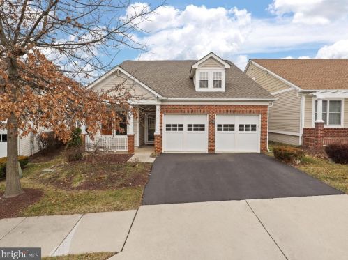 8904 Pink Carnation Ct, Lorton, VA 22079-5699