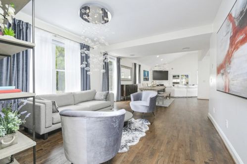 2249 Matthews St, Atlanta, GA 30319-3808
