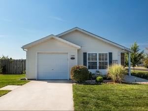 1909 Primrose St, Pekin IL  61554-9584 exterior
