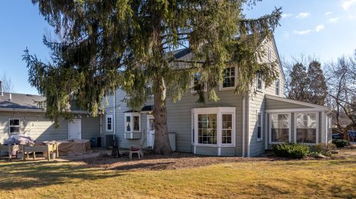 454 Margate Ter, Bannockburn IL  60015-3359 exterior