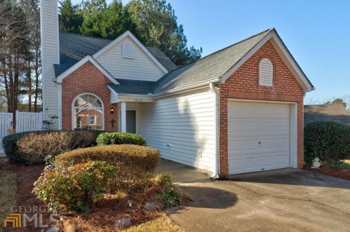 2034 Britley Park Xing, Holly Springs, GA 30189-8203