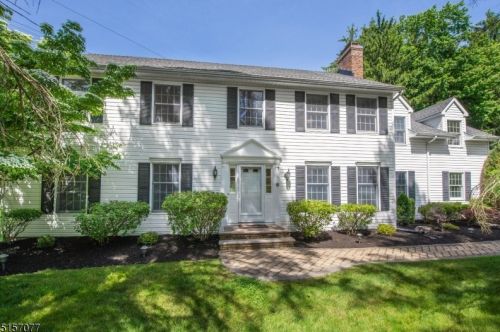 69 Lawrence Rd, Dover NJ  07869-3100 exterior