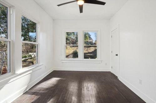 984 Burns Dr, Atlanta GA  30310-4632 exterior